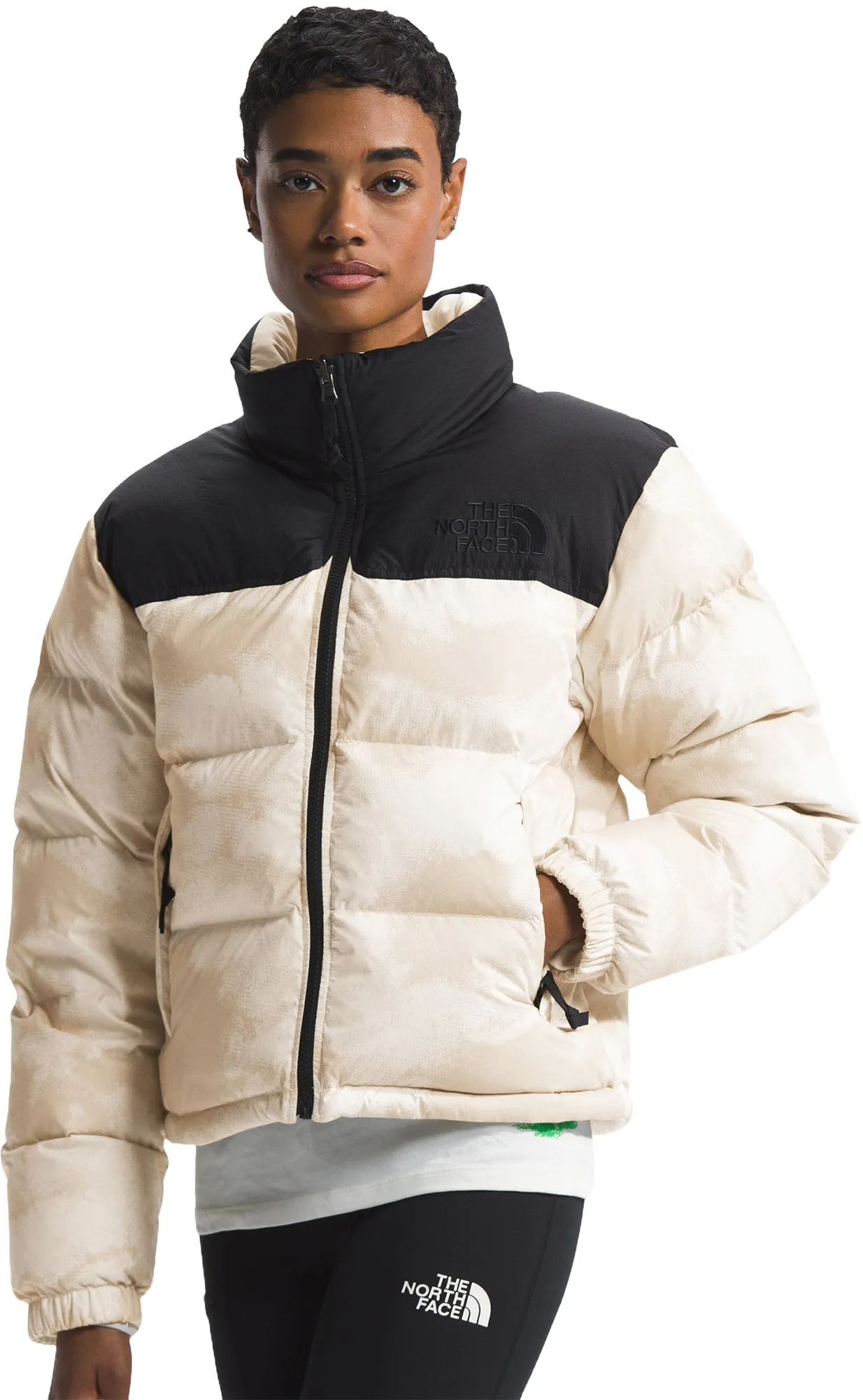 92 Crinkle Reversible Nuptse Jacket - Women's|-|Manteau réversible Nuptse 92 Crinkle - Femme sold by Altitude Sports product image thumbnail 5