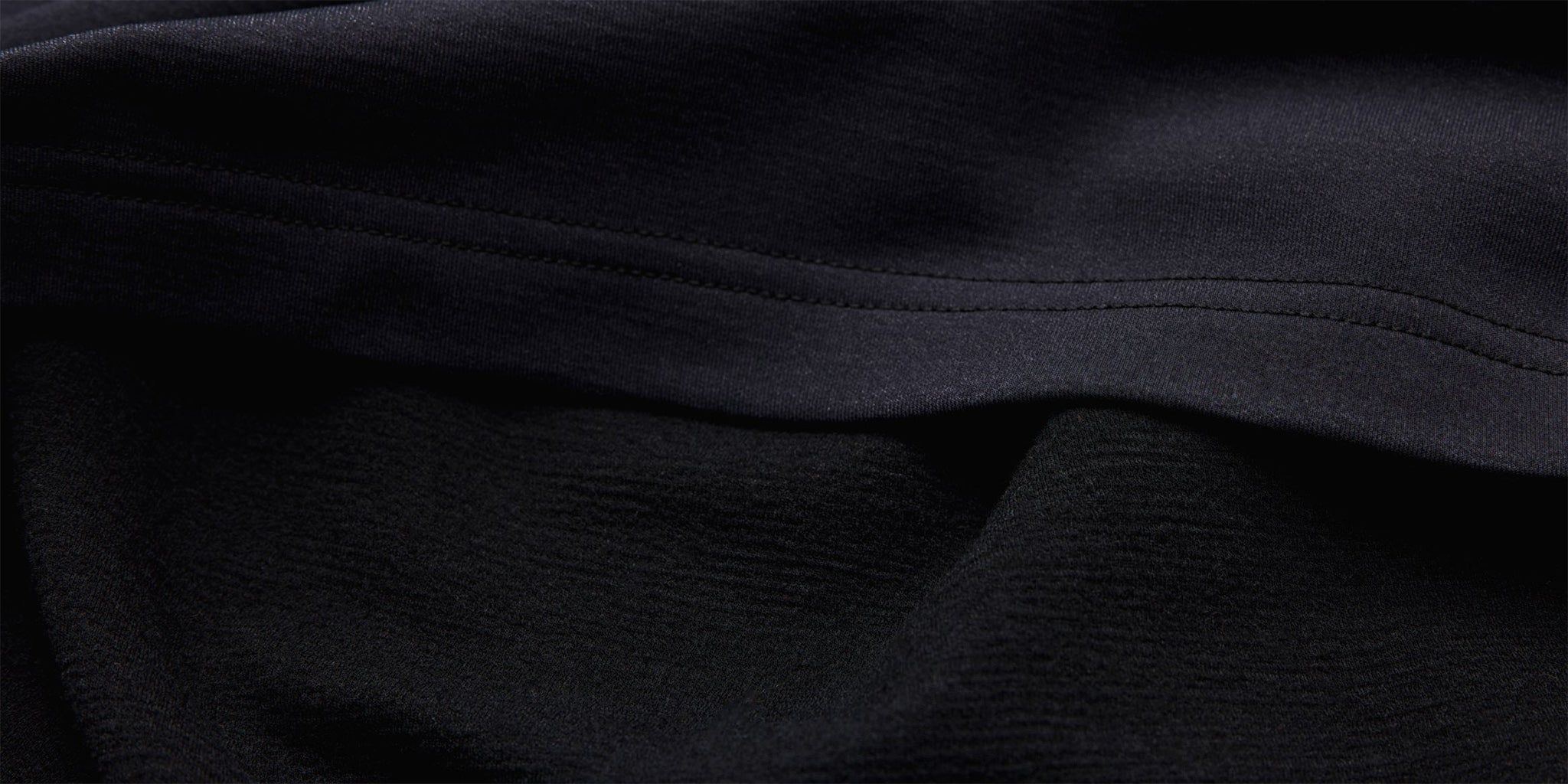 Merino Mock Neck Sweater - Men's|-|Chandail à col montant en mérinos - Homme sold by Altitude Sports product image thumbnail 4