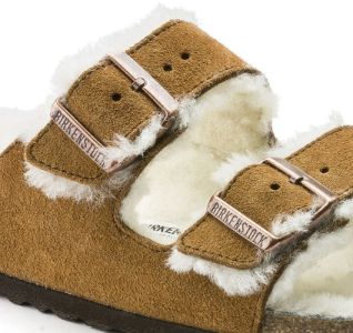Arizona Shearling Suede Leather Sandals [Narrow] - Women's|-|Sandales Arizona suède shearling [Étroite] - Femme sold by Altitude Sports