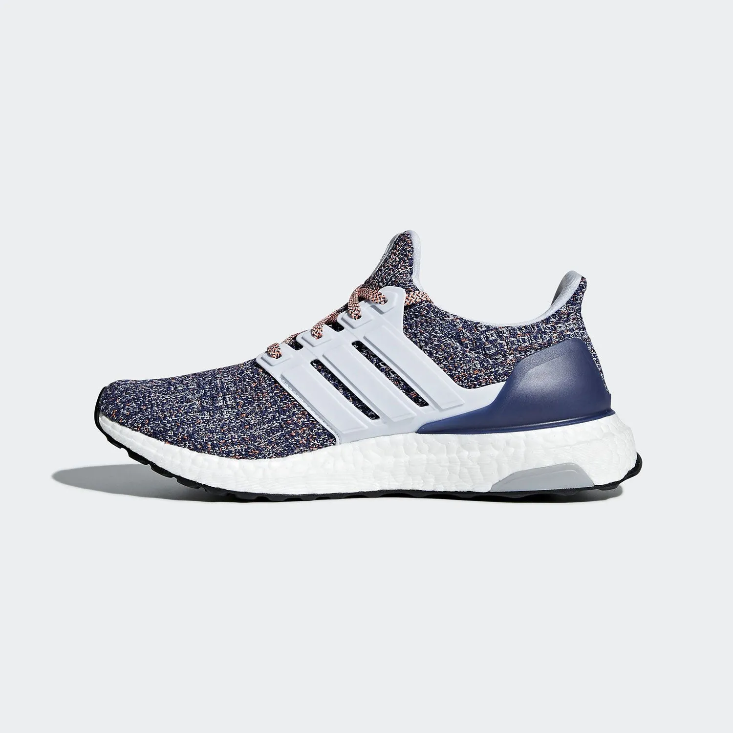 Women's UltraBOOST Running Shoes|-|Souliers de course UltraBOOST Femme sold by Altitude Sports product image thumbnail 3