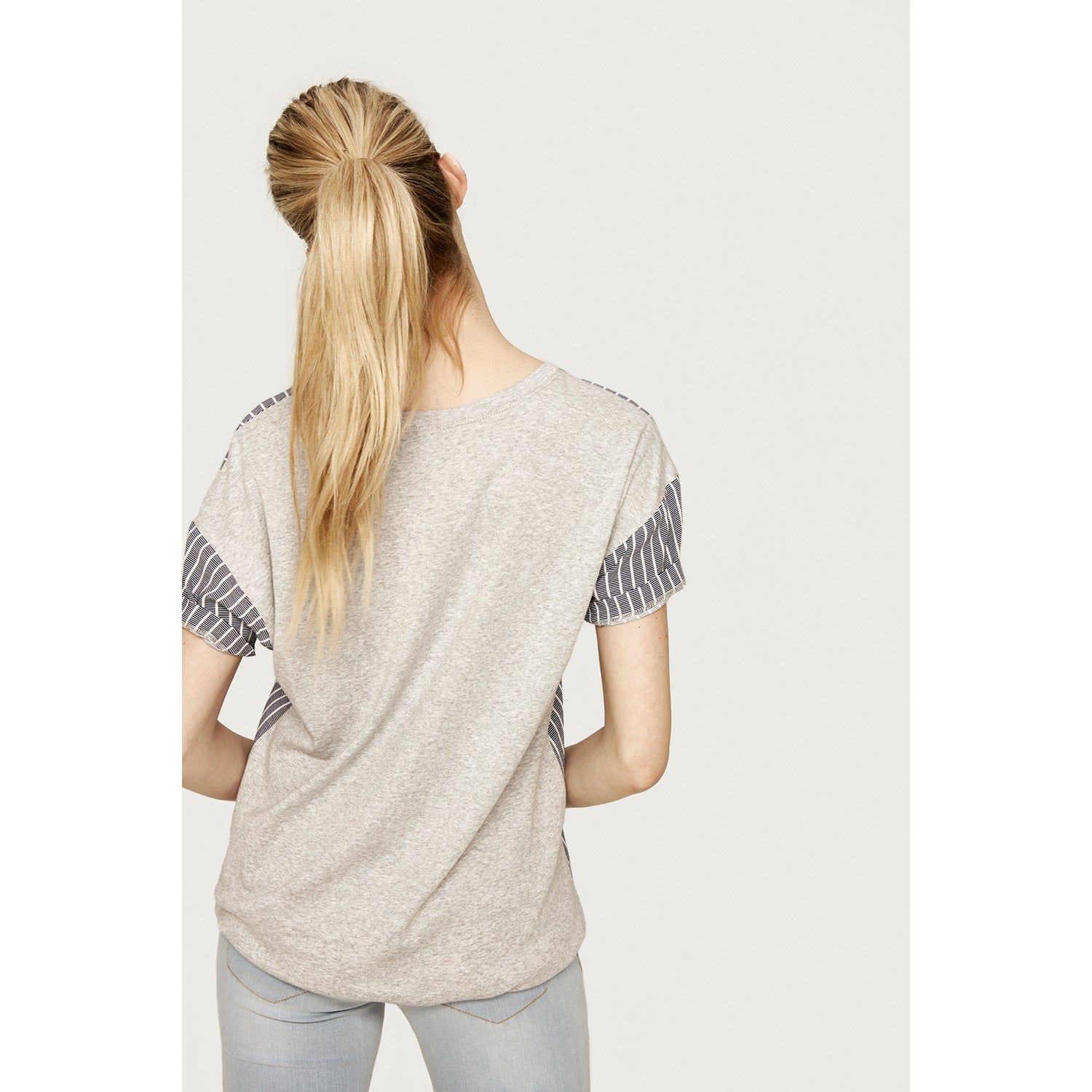 Women's Kimberly Top|-|Chandail Kimberly Femme sold by Altitude Sports product image thumbnail 4