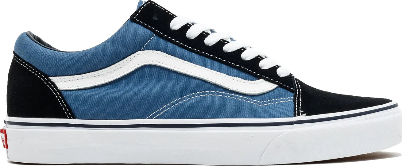 Old Skool Shoes - Unisex|-|Chaussures Old Skool - Unisexe sold by Altitude Sports