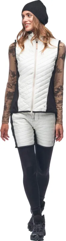 Garma II Insulated Sleeveless Vest - Women's|-|Veste isolée sans manches Garma II - Femme sold by Altitude Sports