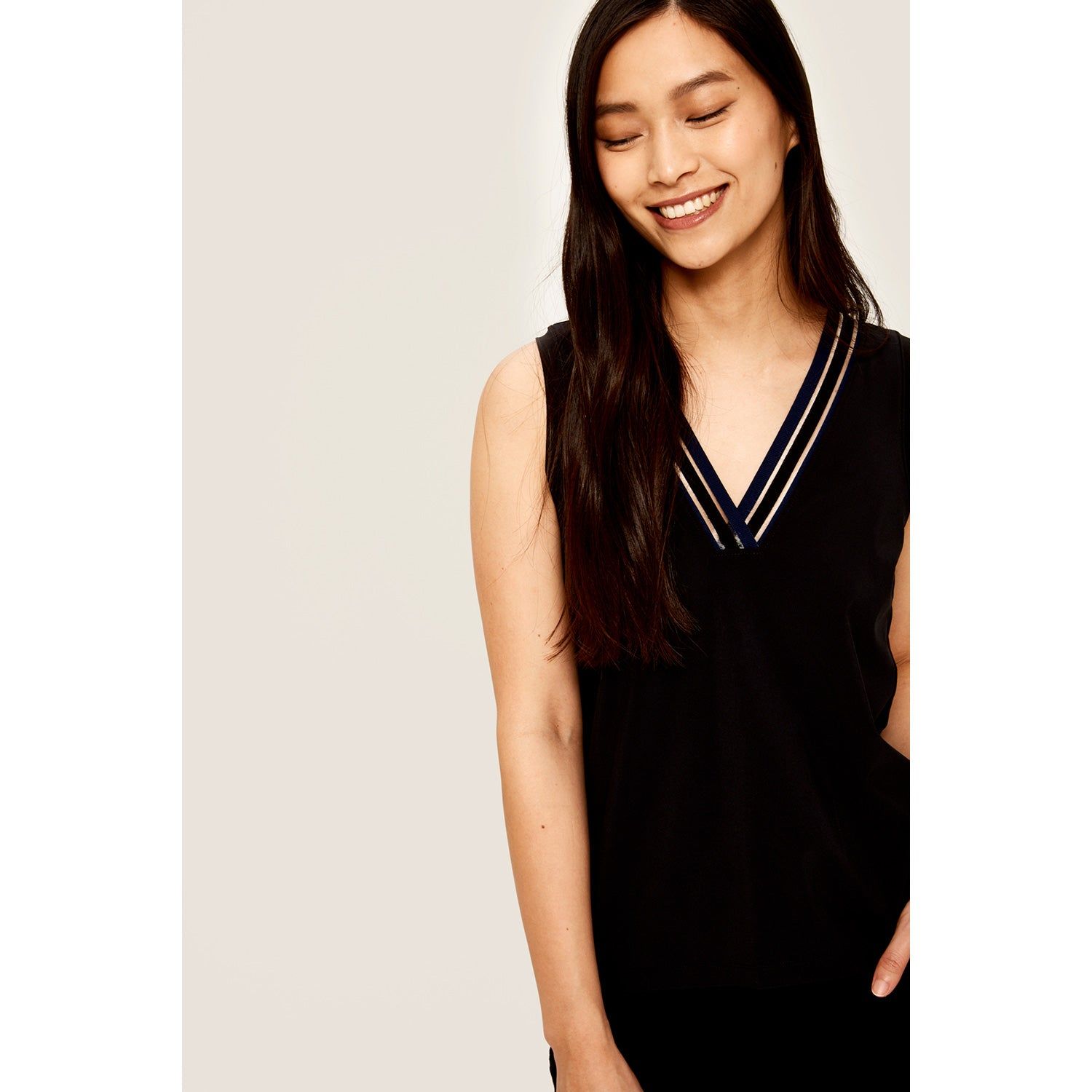 Women's Riana Top|-|Haut Riana Femme sold by Altitude Sports