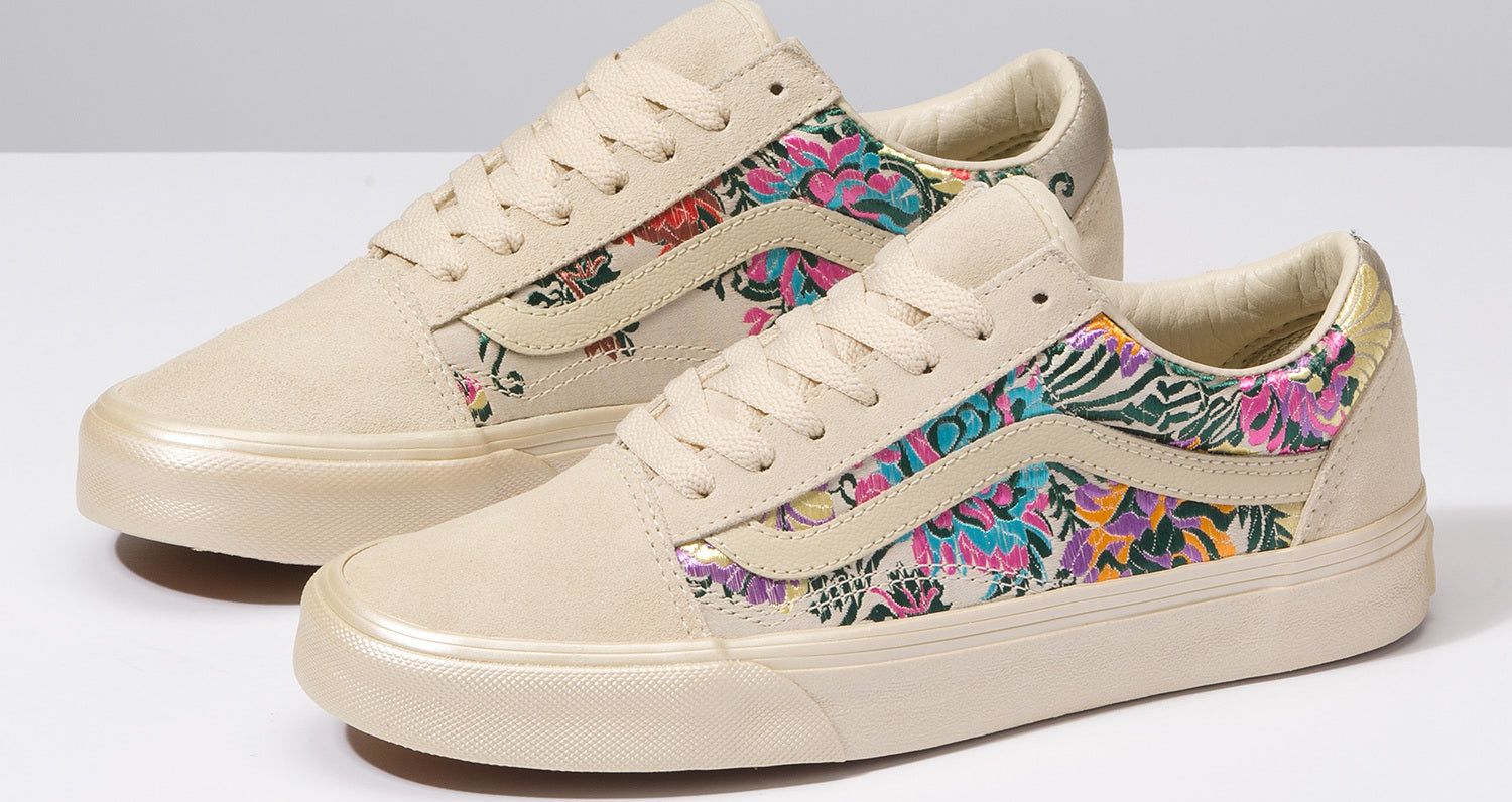 Women's Old Skool Shoes|-|Chaussures Old Skool Femme sold by Altitude Sports product image thumbnail 3