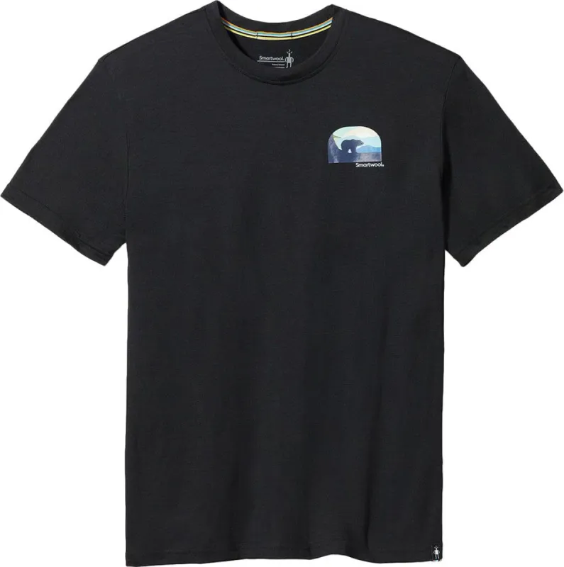 Bear Country Graphic Short Sleeve Tee - Unisex|-|T-shirt graphique à manches courtes Bear Country - Unisexe sold by Altitude Sports