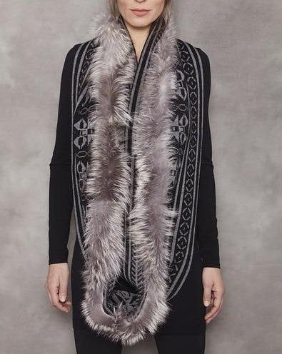 Infinity Jacquard Scarf with Recycled Fur - Women's|-|Echarpe Infinity Jacquard avec de la Fourrure Recyclee - Femme sold by Altitude Sports product image thumbnail 3