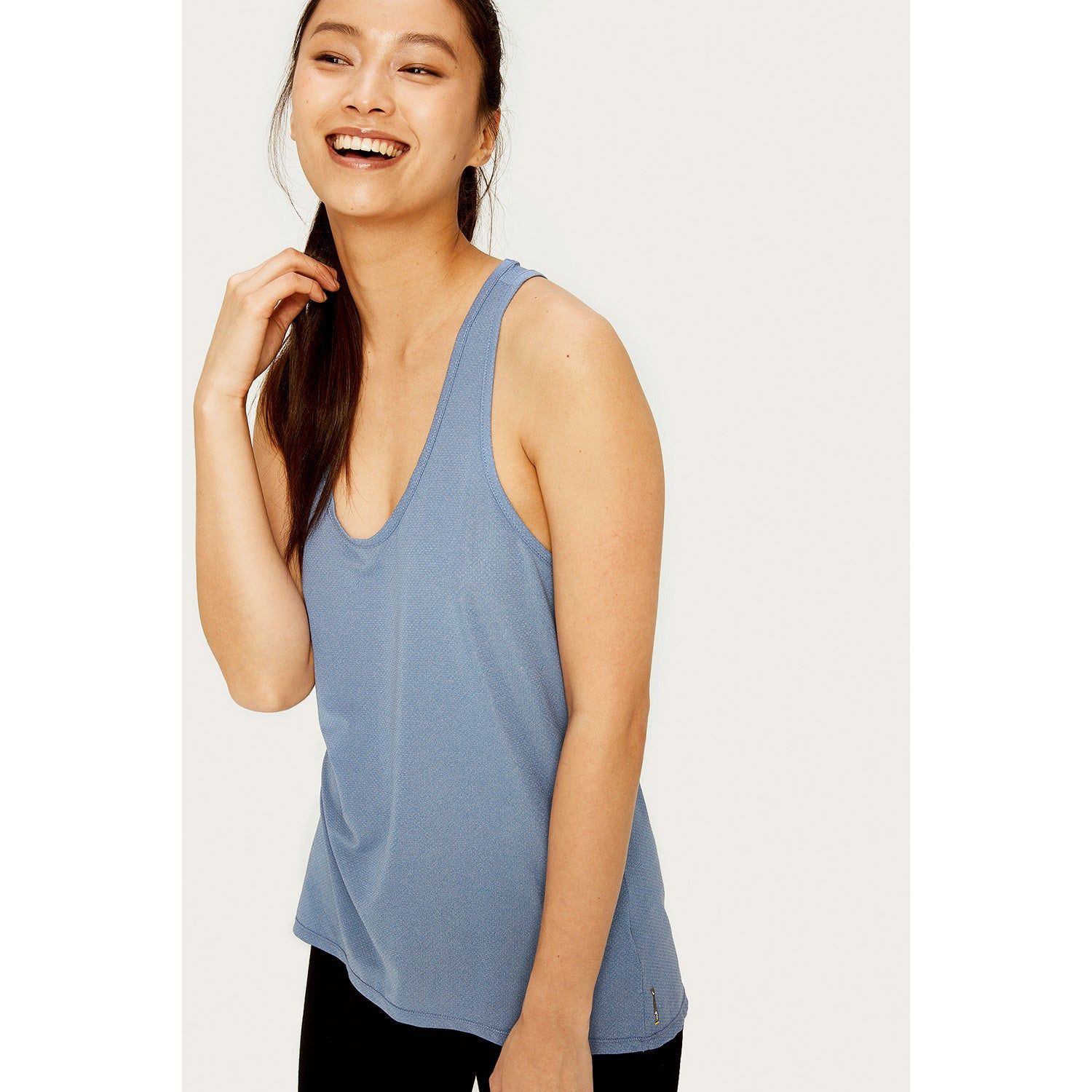 Women's Aalia Tank|-|Camisole Aalia Femme sold by Altitude Sports product image thumbnail 2