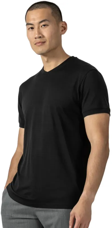 Merino V Tee - Men's|-|T-Shirt Col V En Mérinos - Homme sold by Altitude Sports