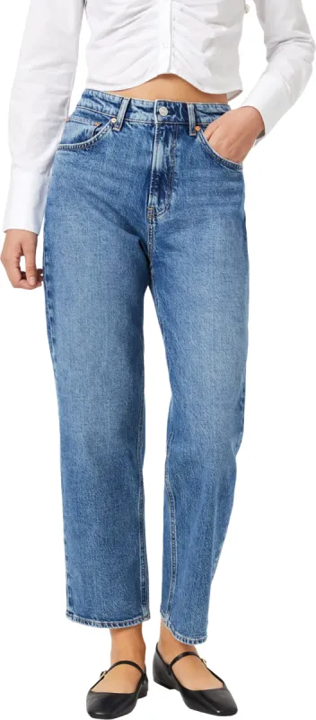 Savannah Straight Leg Jeans - Women's|-|Jean à jambe droite Savannah - Femme sold by Altitude Sports