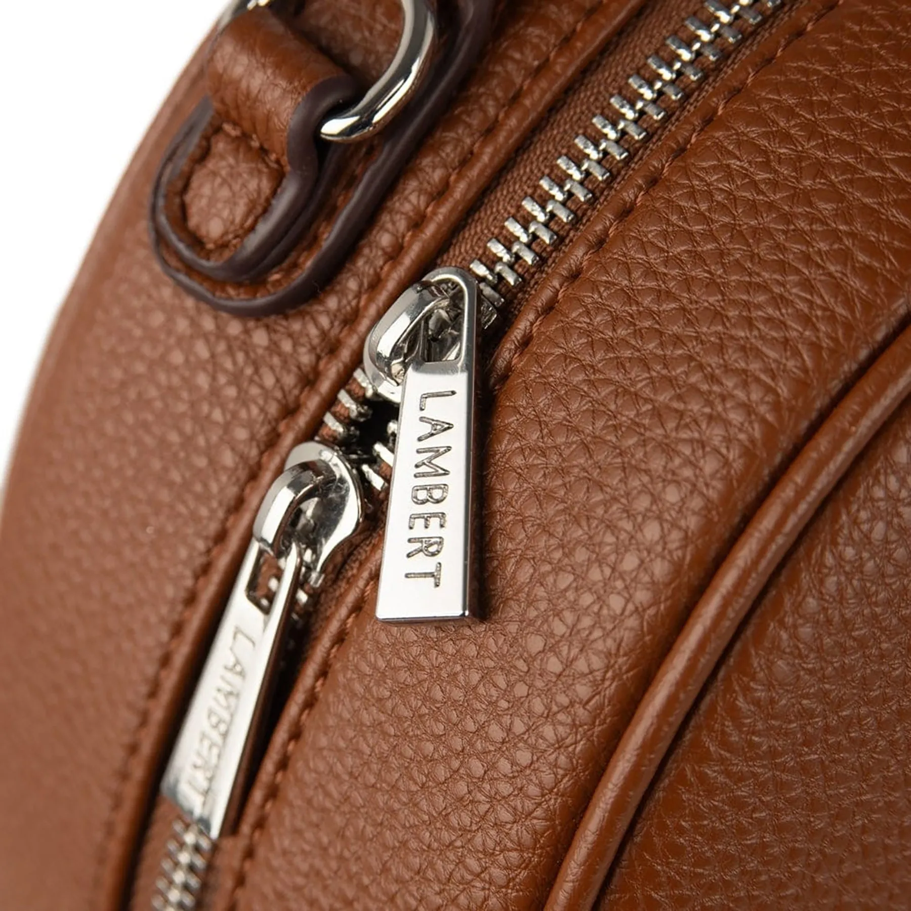 The Maude 3-In-1 Vegan Leather Backpack - Women's|-|Sac à dos 3-en-1 en cuir vegan Le Maude - Femme sold by Altitude Sports product image thumbnail 3