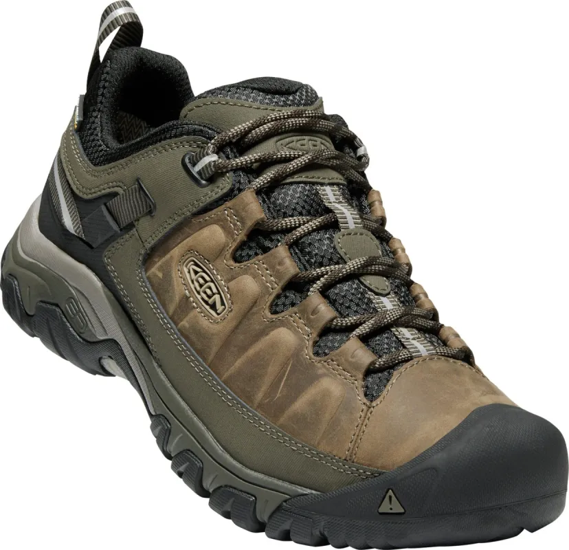 Targhee III Wp Wide Hiking Shoes - Men's|-|Chaussures large de randonnée Targhee III Wp - Homme sold by Altitude Sports