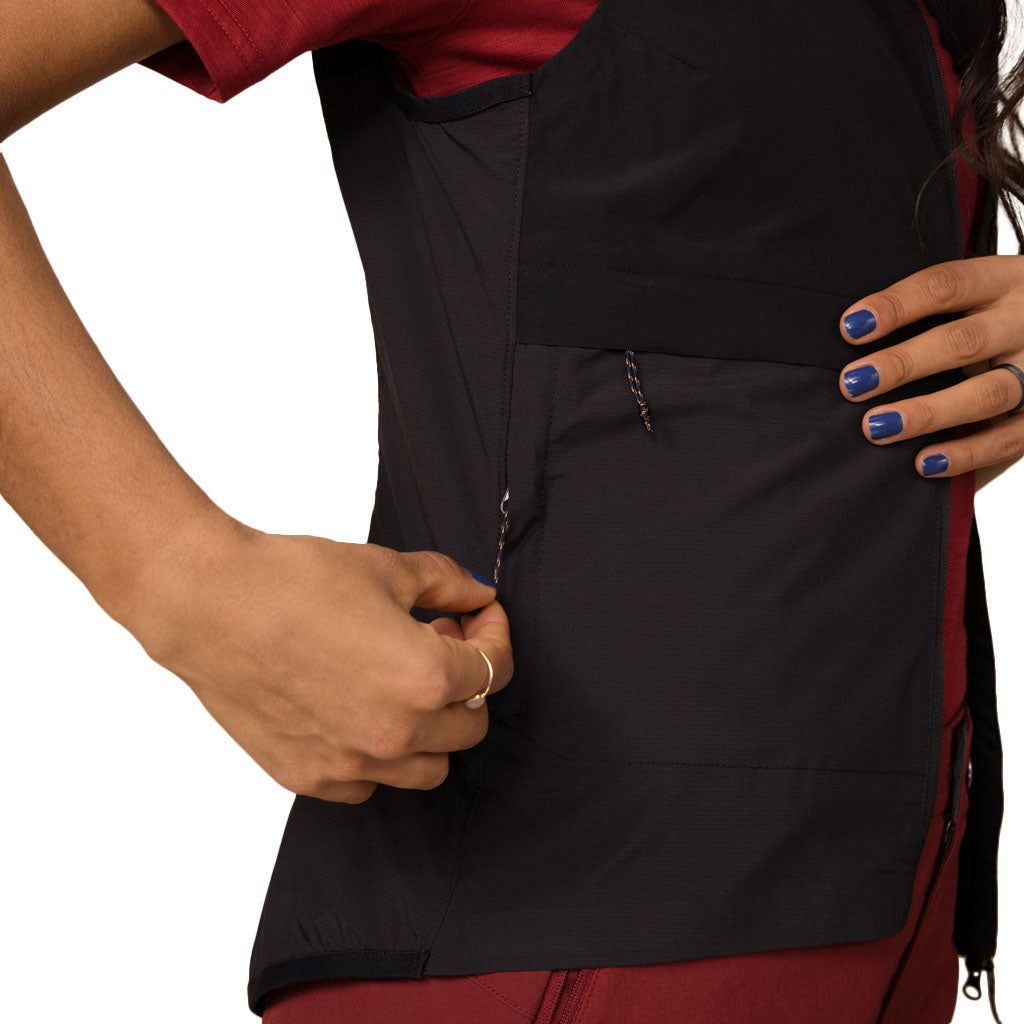 S/F Adventure Vest - Women's|-|Veste Adventure S/F - Femme sold by Altitude Sports product image thumbnail 4