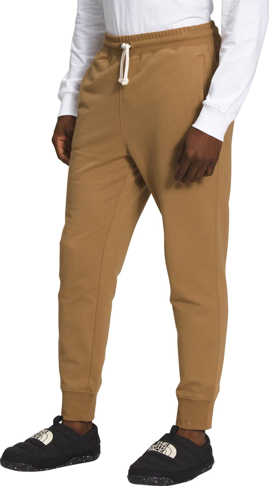Heritage Patch Joggers - Men’s|-|Pantalon jogger Heritage Patch - Homme sold by Altitude Sports product image thumbnail 2
