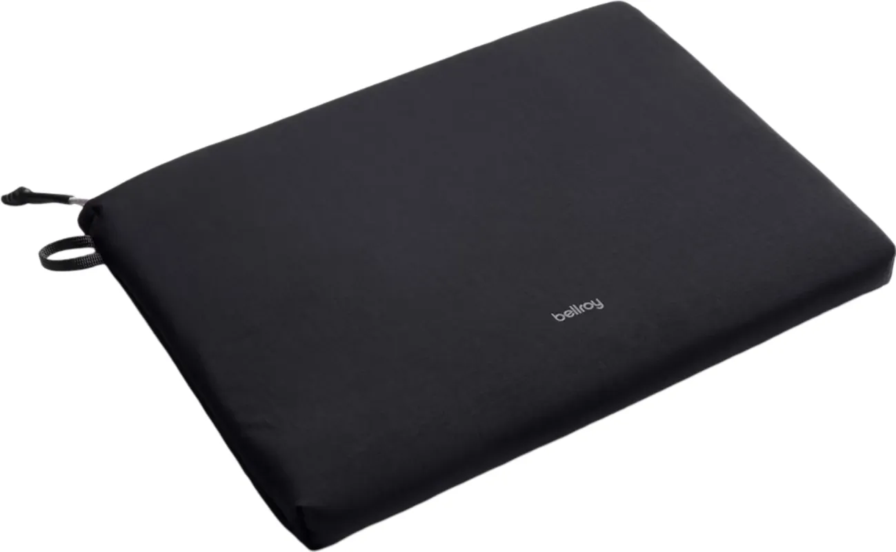 Lite Laptop Sleeve 14"|-|Étui d'ordinateur portable Lite 14" sold by Altitude Sports