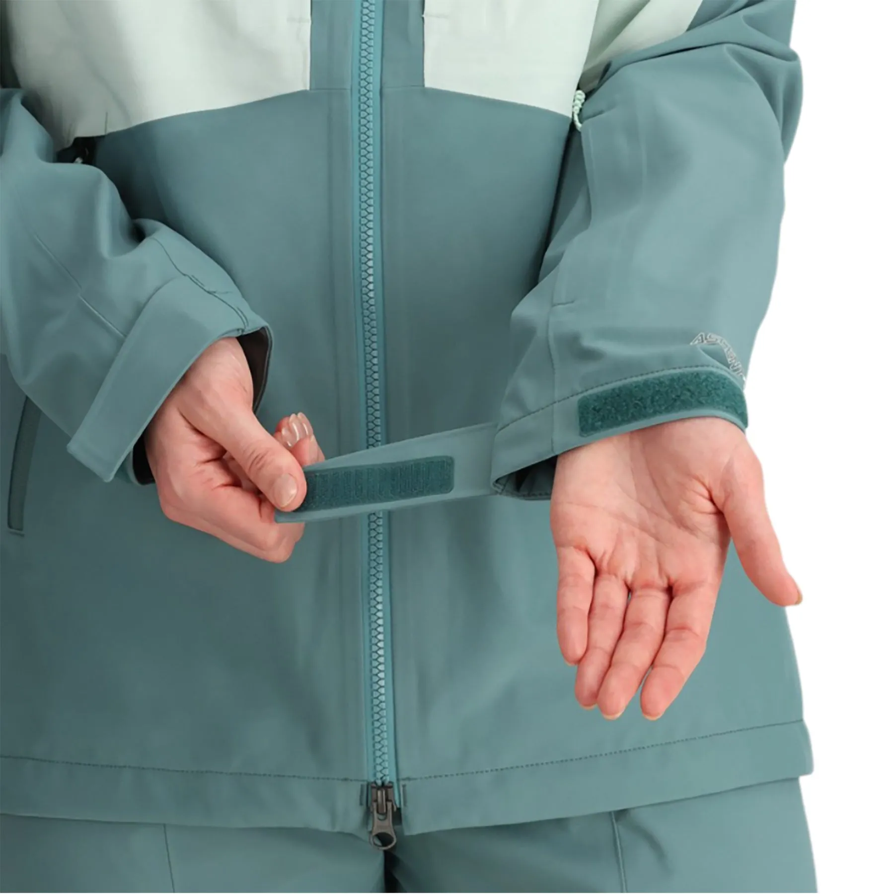 Skytour AscentShell Jacket - Women's|-|Manteau AscentShell Skytour - Femme sold by Altitude Sports product image thumbnail 3