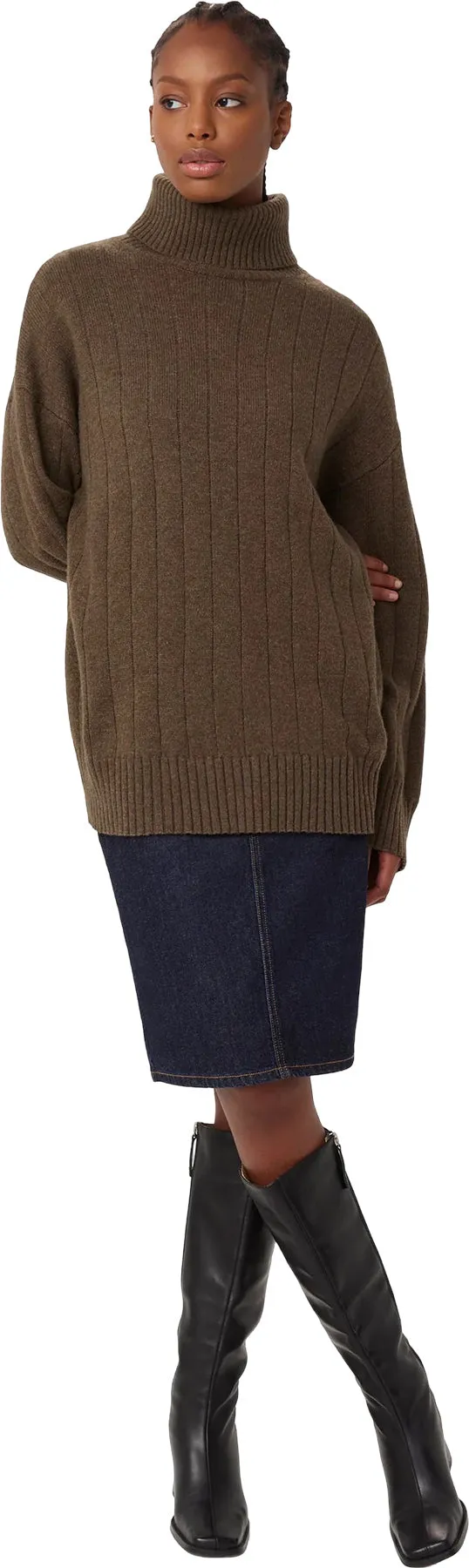 Lambswool Turtleneck Sweater - Women's|-|Chandail à col roulé en laine d'agneau - Femme sold by Altitude Sports
