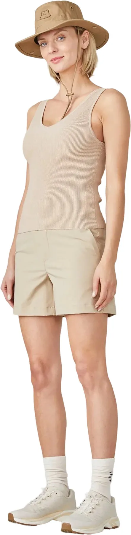 V-Neck Rib Shell Layering Top - Women's|-|Haut superposé côtelé à col en V - Femme sold by Altitude Sports product image thumbnail 3