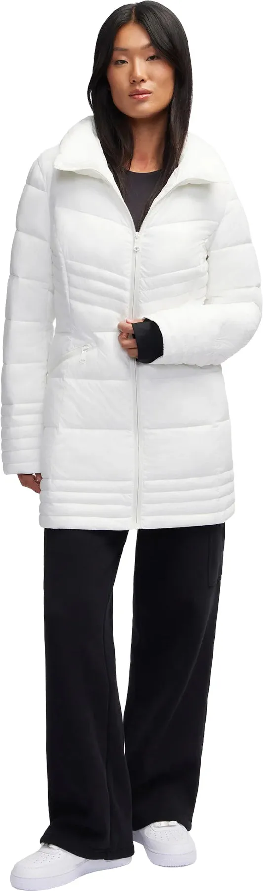 Brauna Lightweight Packable Puffer Jacket with Bib - Women's|-|Manteau matelassé léger et compressible avec plastron Brauna - Femme sold by Altitude Sports product image thumbnail 3
