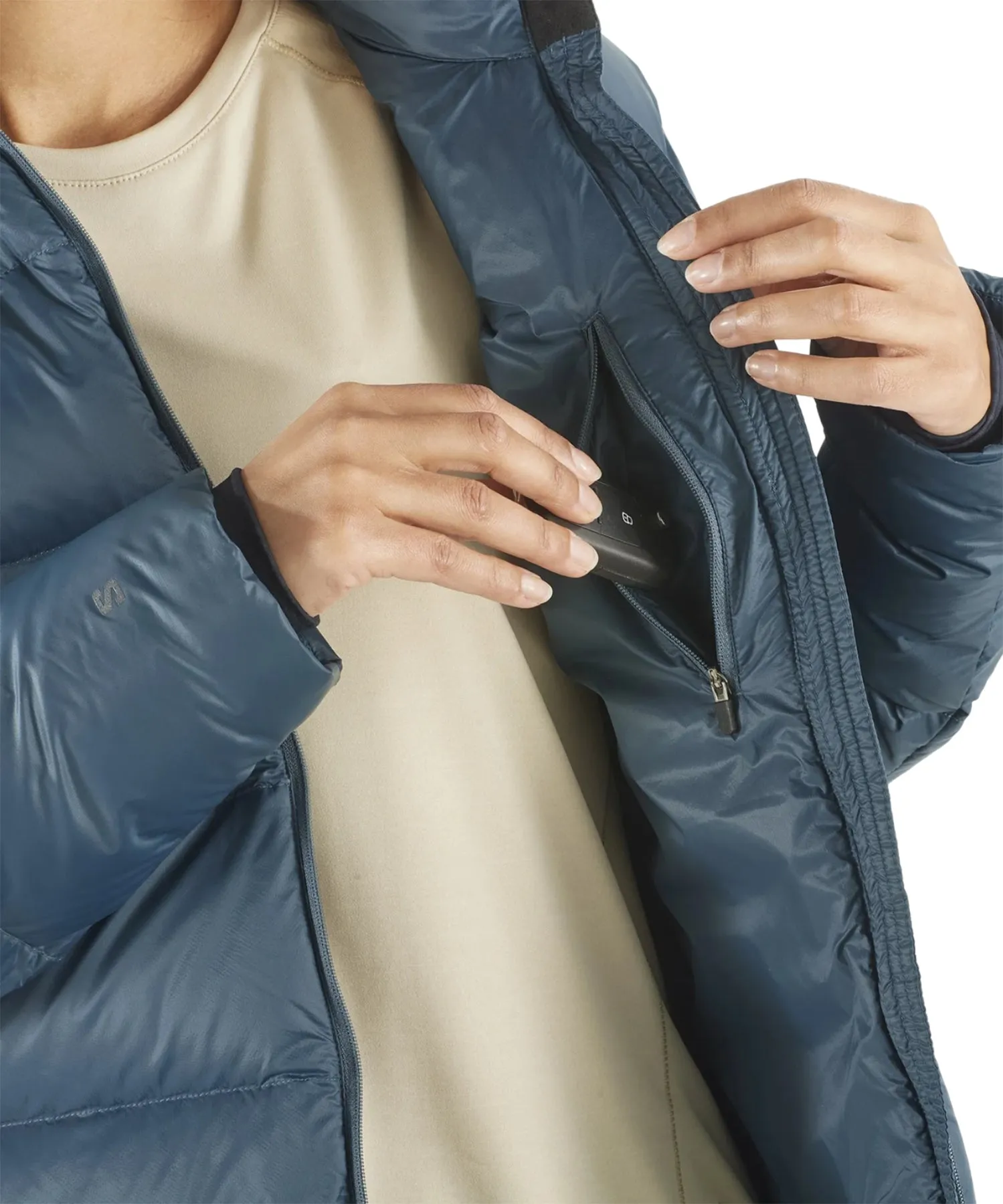 Outline Down Jacket - Women's|-|Manteau en duvet Outline - Femme sold by Altitude Sports product image thumbnail 3