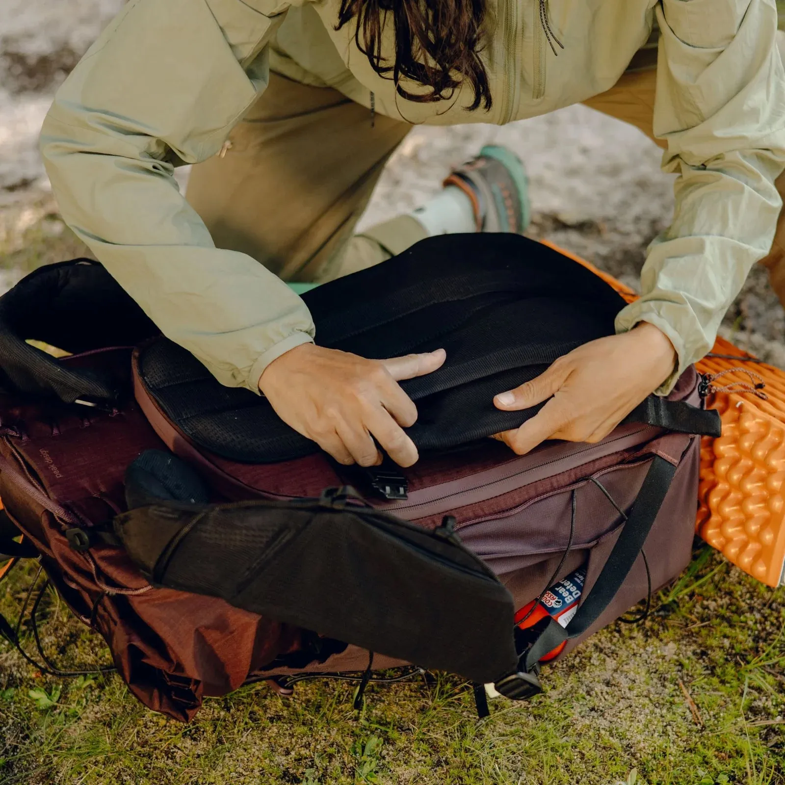 Outdoor Backpack 45L - Unisex|-|Sac à dos Outdoor 45L - Unisexe sold by Altitude Sports product image thumbnail 4