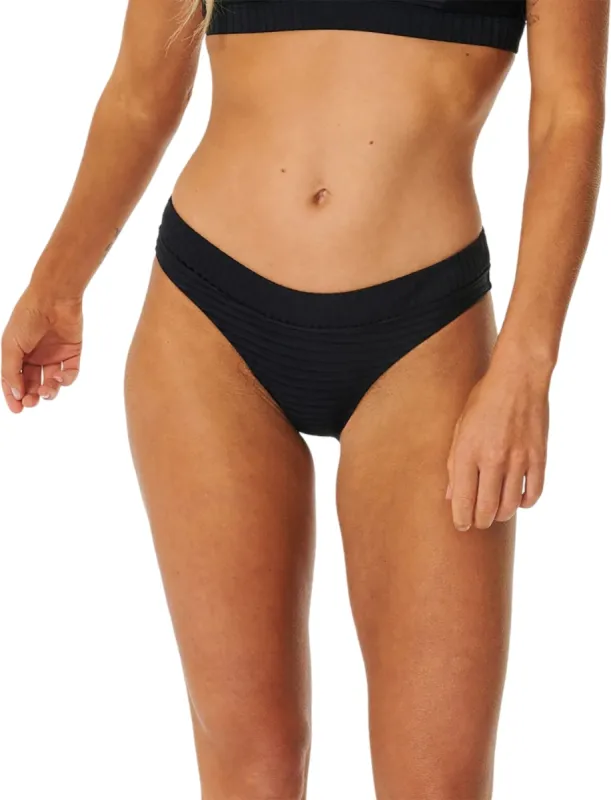 Premium Surf Full Coverage Bikini Bottom - Women's|-|Bas de bikini à couvrance intégrale Premium Surf - Femme sold by Altitude Sports