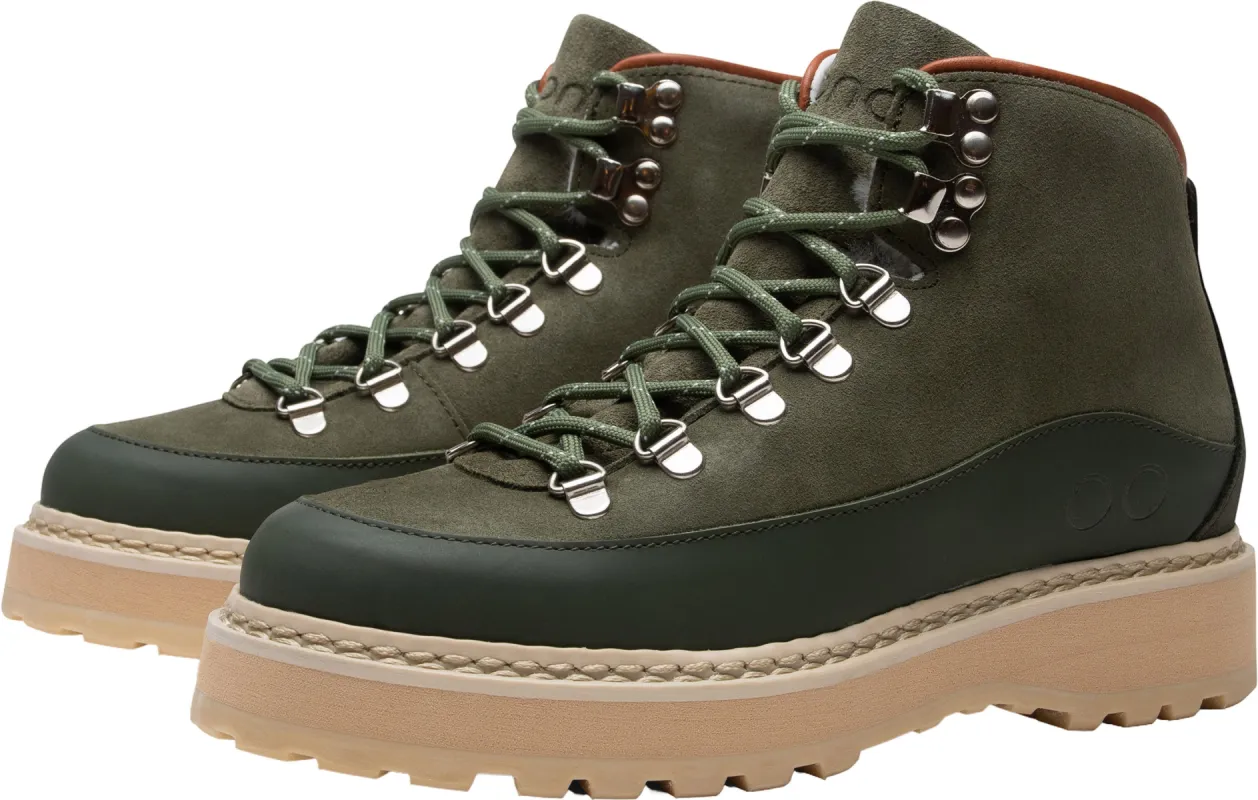 Hiking Core Cap Shearling Lining Hiking Boots - Women's|-|Bottes de randonnée avec doublure en rason Hiking Core Cap - Femme sold by Altitude Sports