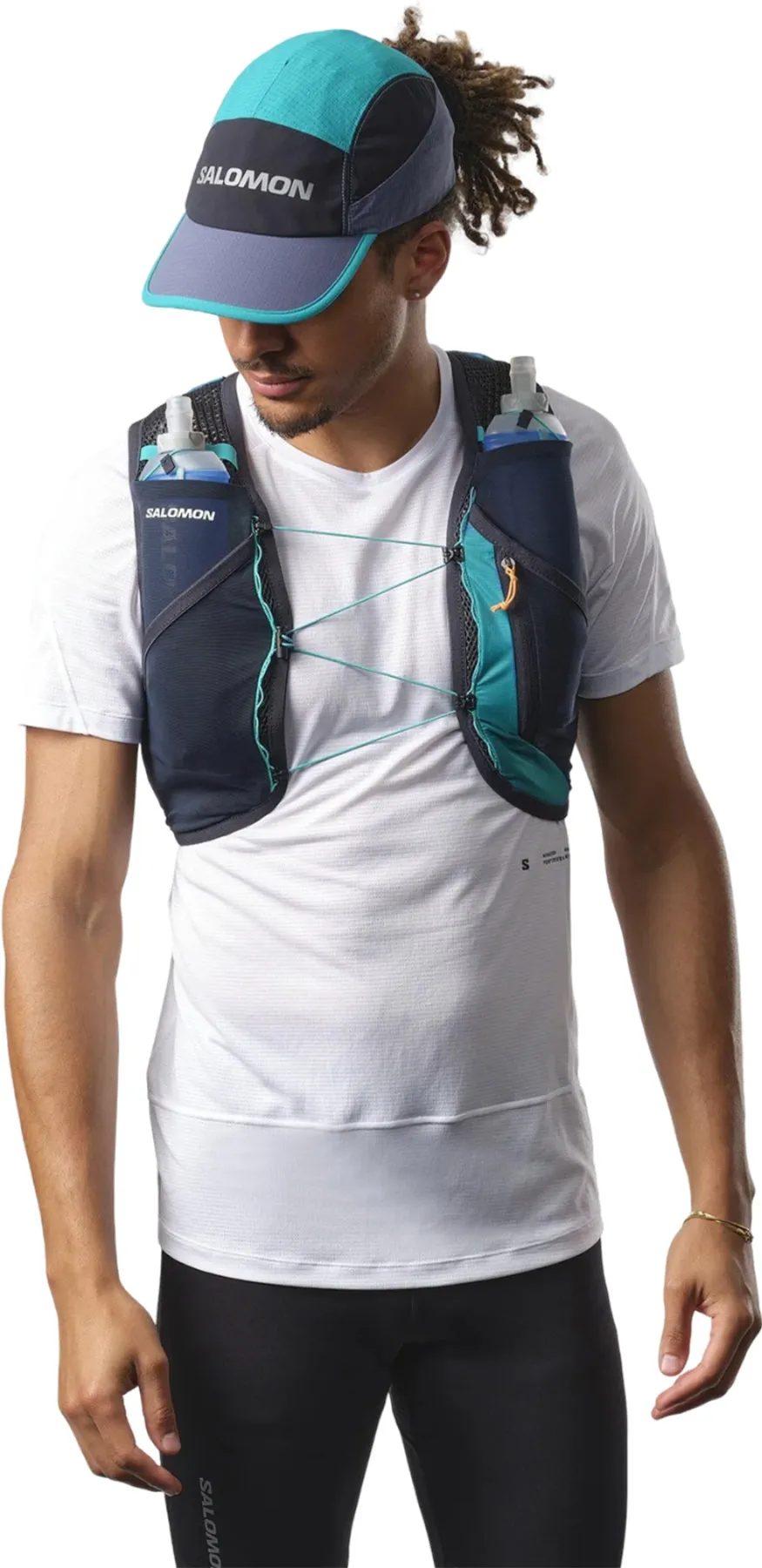 Active Skin Running Vest with Flasks 8L|-|Veste de course avec flasques Active Skin 8L sold by Altitude Sports product image thumbnail 3