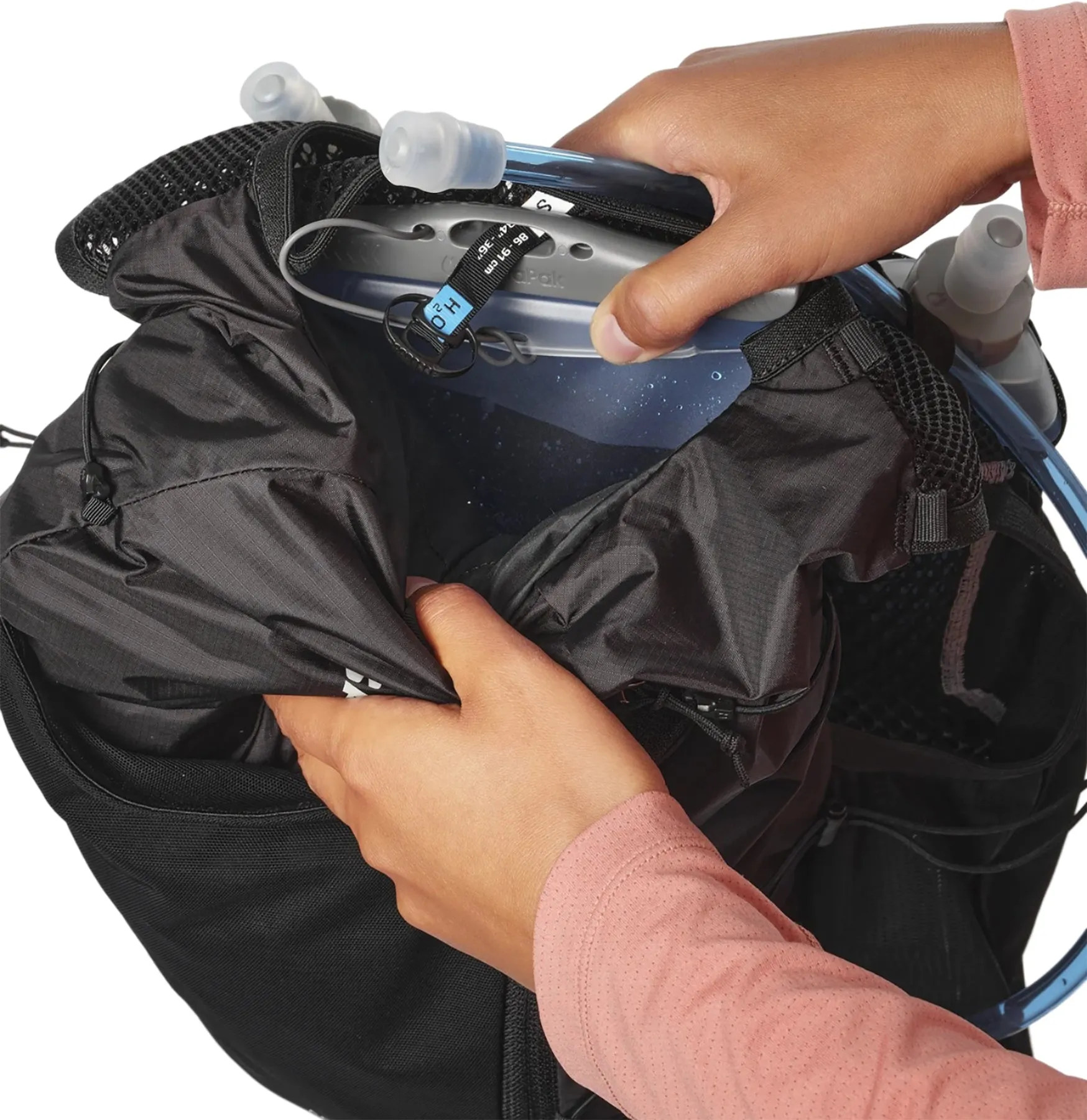 Active Skin Running Vest with Flasks 12L - Women's|-|Veste de course avec flasques Active Skin 12L - Femme sold by Altitude Sports product image thumbnail 4