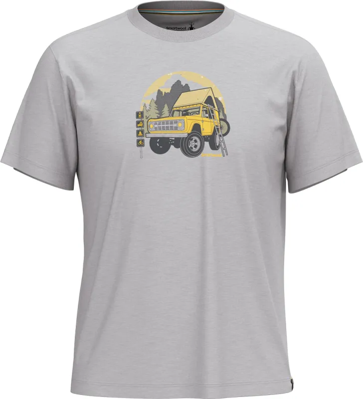 Long Weekend Short Sleeve Graphic T-Shirt - Unisex|-|T-shirt graphique à manches courtes Long Weekend - Unisexe sold by Altitude Sports