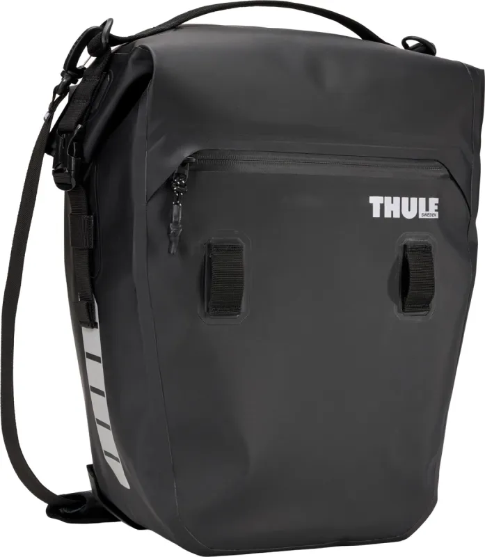 Shield Bike Pannier 22L|-|Sacoche de vélo Shield 22L sold by Altitude Sports