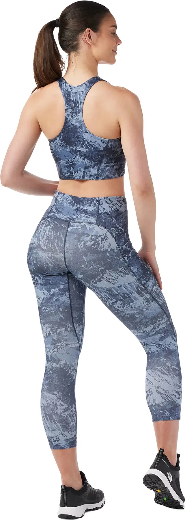 Active Crop Bra - Women's|-|Soutien-gorge écourté Active - Femme sold by Altitude Sports product image thumbnail 5