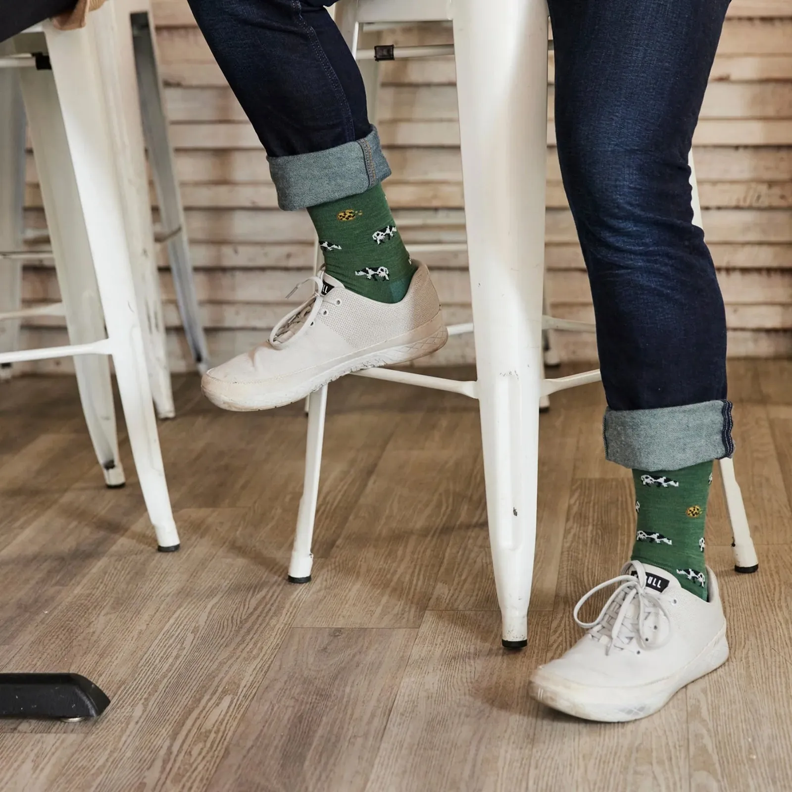 Dairy Air Lightweight Lifestyle Crew Socks - Men's|-|Chaussettes mi-mollet légères Dairy Air - Homme sold by Altitude Sports product image thumbnail 4