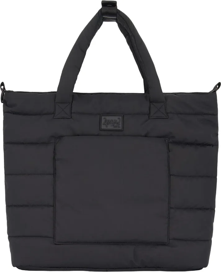 Changing Tote Black|-|Sac à couches fourre-tout noir sold by Altitude Sports
