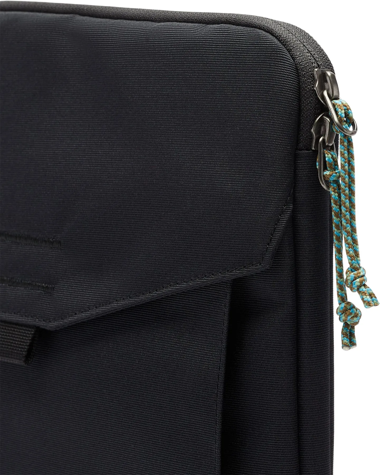 Cada Día Laptop Sleeve 14"|-|Étui d'ordinateur portable Cada Día 14" sold by Altitude Sports product image thumbnail 3