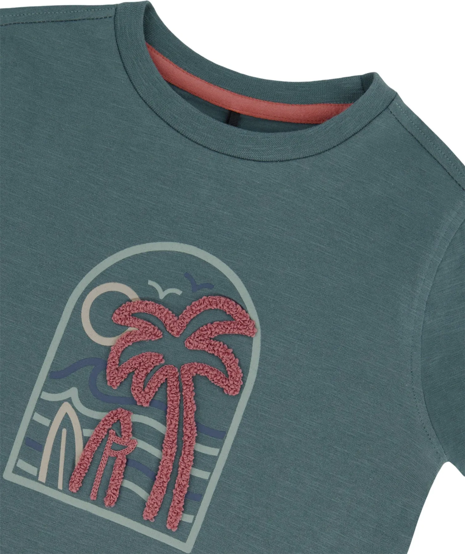 Short Sleeve Organic Cotton Graphic T-Shirt - Little Boy|-|T-shirt à imprimé à manches courtes et multicolore en coton biologique - Petit garçon sold by Altitude Sports
