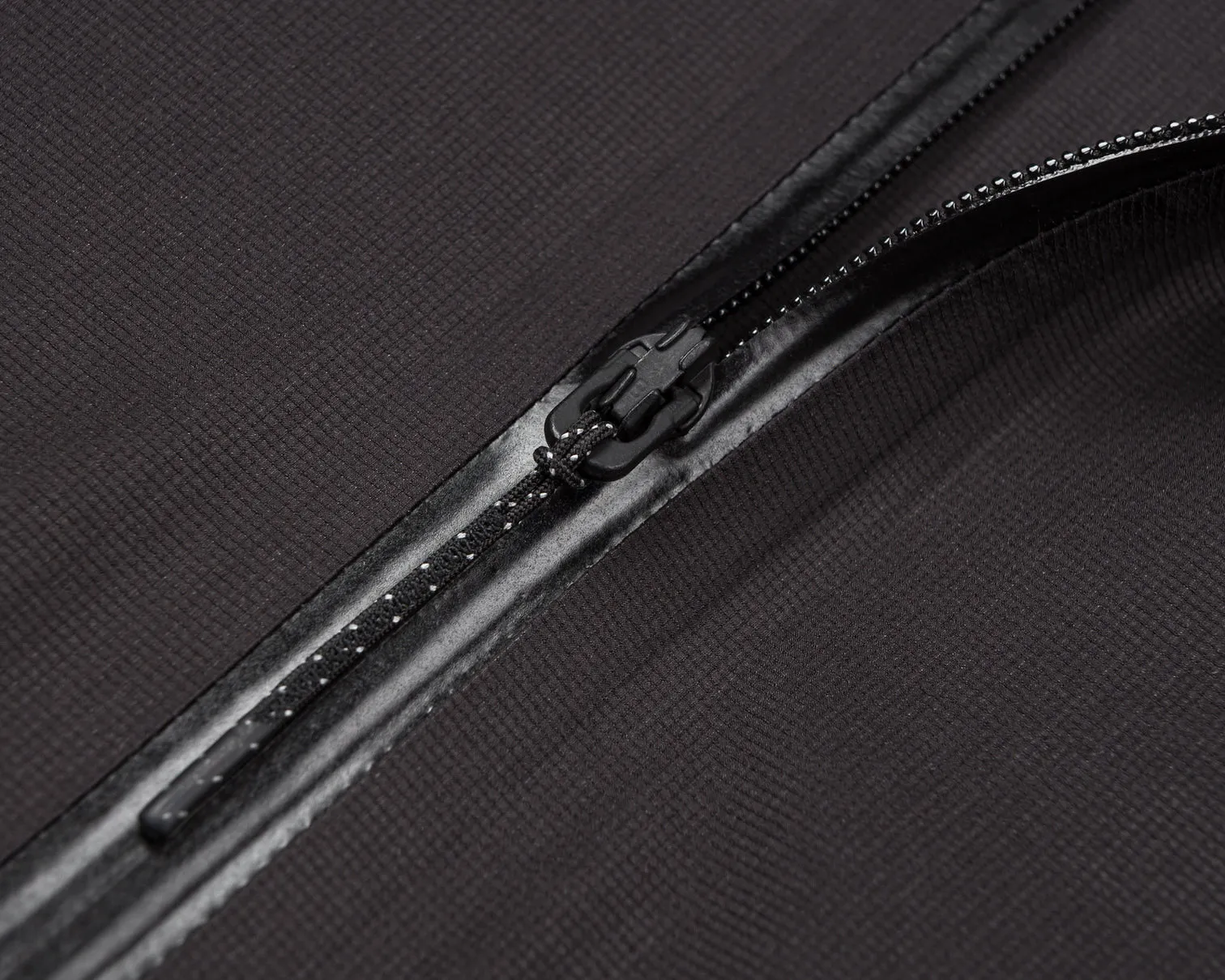 Pertex 3 Layer Fly Rain Jacket - Unisex|-|Manteau de pluie à 3 couches Fly Pertex - Unisexe sold by Altitude Sports product image thumbnail 5