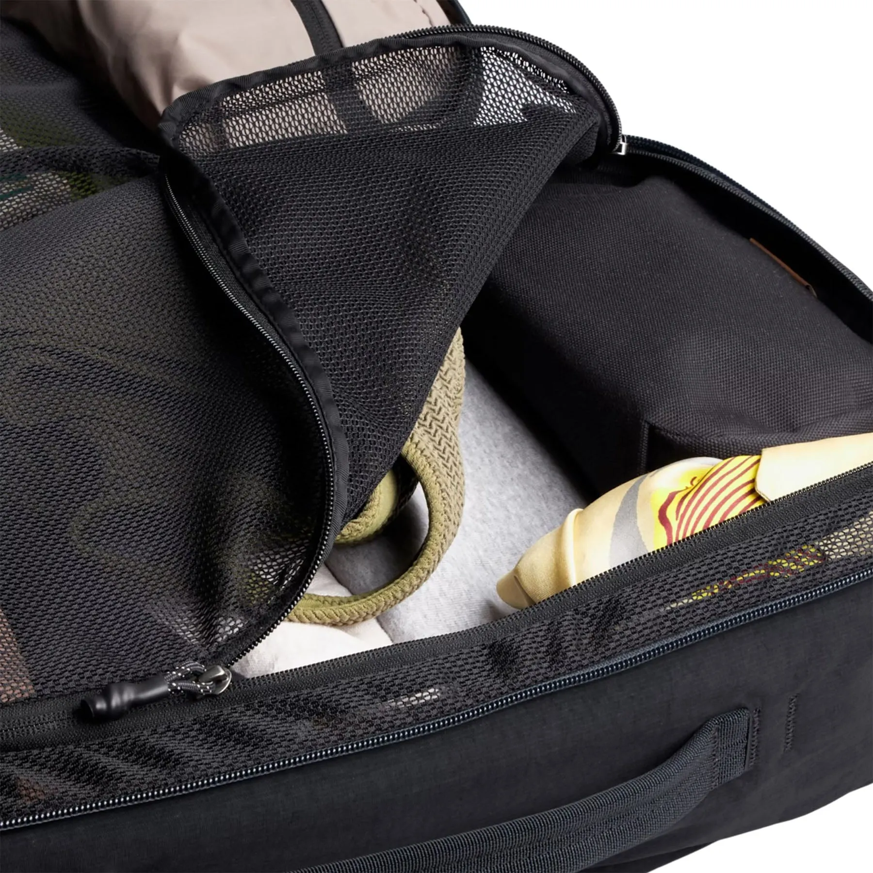 Lite Travel Pack 30L|-|Sac de voyage Lite 30L sold by Altitude Sports product image thumbnail 3