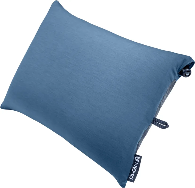 Fillo Backpacking and Camping Pillow|-|Oreiller de randonnée et de camping Fillo sold by Altitude Sports
