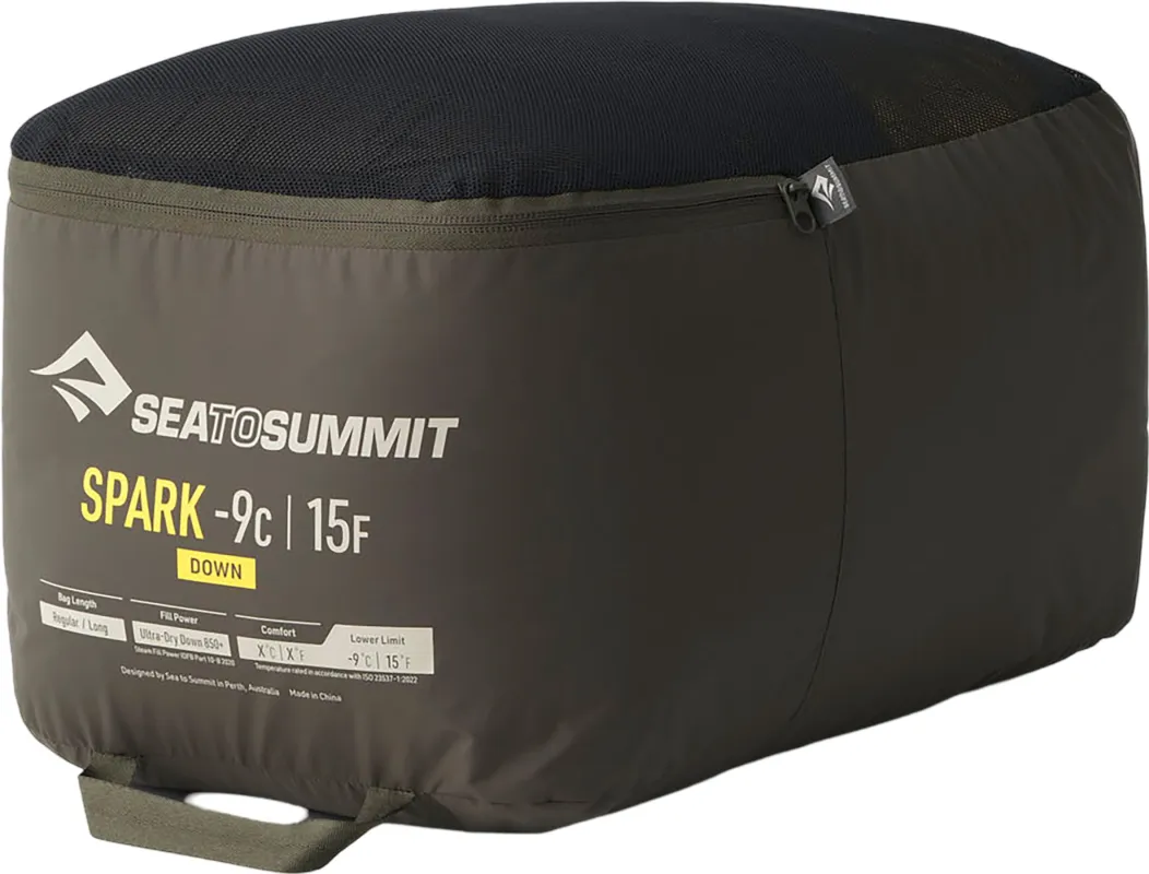 Spark Down Sleeping Bag 15°F/-9°C - Unisex|-|Sac de couchage en duvet Spark 15°F/-9°C - Unisexe sold by Altitude Sports