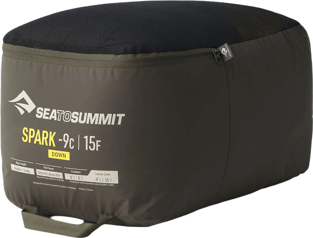 Spark Down Sleeping Bag 15°F/-9°C - Men's|-|Sac de couchage en duvet Spark 15°F/-9°C - Homme sold by Altitude Sports