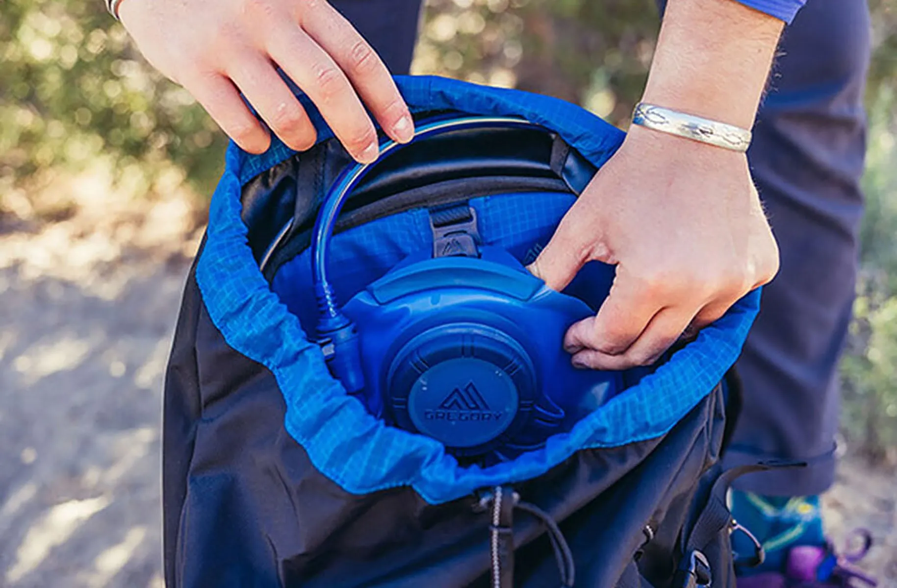 Kiro Hiking Backpack 28L|-|Sac à dos de randonné Kiro 28L sold by Altitude Sports product image thumbnail 3