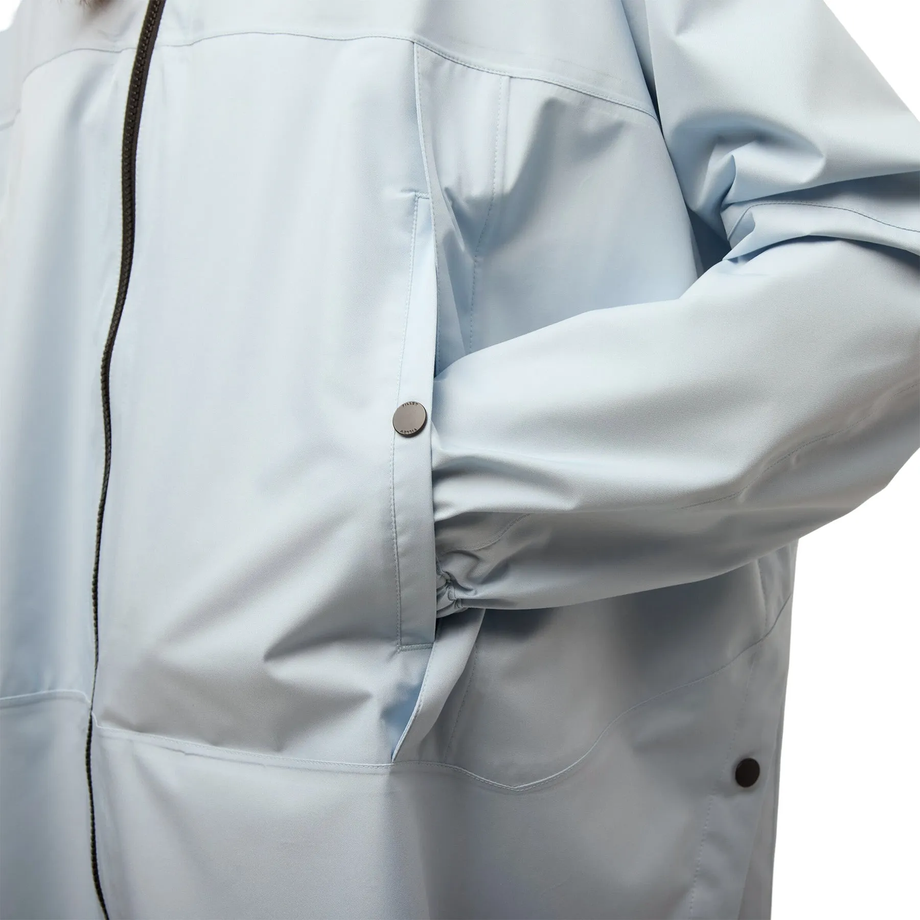 Packable Hooded Poncho - Women's|-|Poncho à capuchon pliable - Femme sold by Altitude Sports product image thumbnail 3