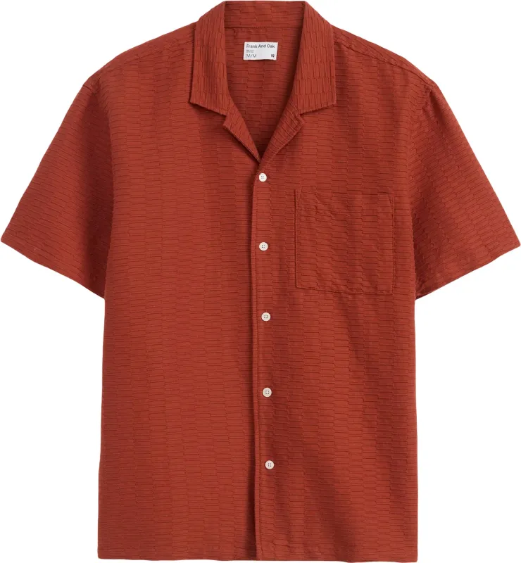 Textured Camp Collar Shirt - Men's|-|Chemise texturée à col cranté - Homme sold by Altitude Sports