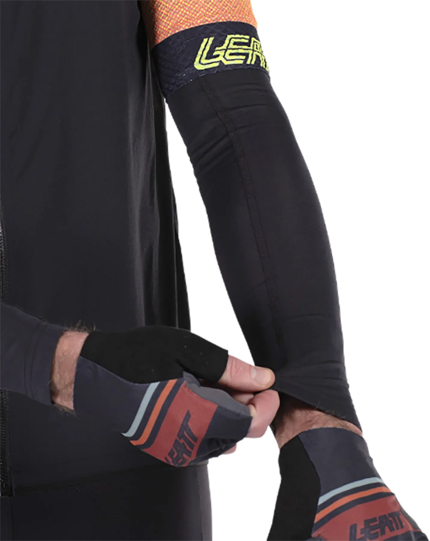 Arm Warmer Sleeve - Pair|-|Manchettes de bras - Paire sold by Altitude Sports product image thumbnail 3