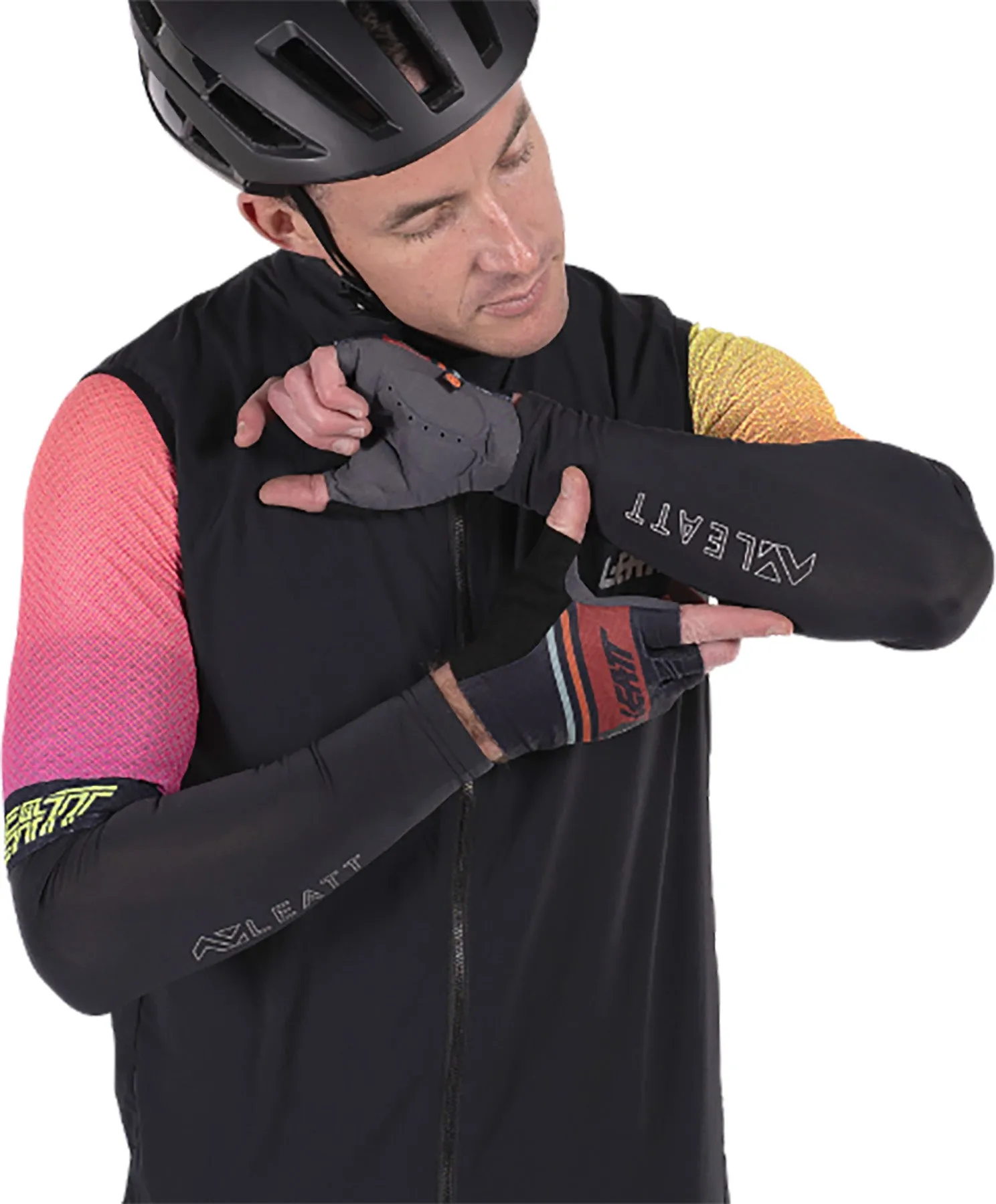 Arm Warmer Sleeve - Pair|-|Manchettes de bras - Paire sold by Altitude Sports product image thumbnail 2