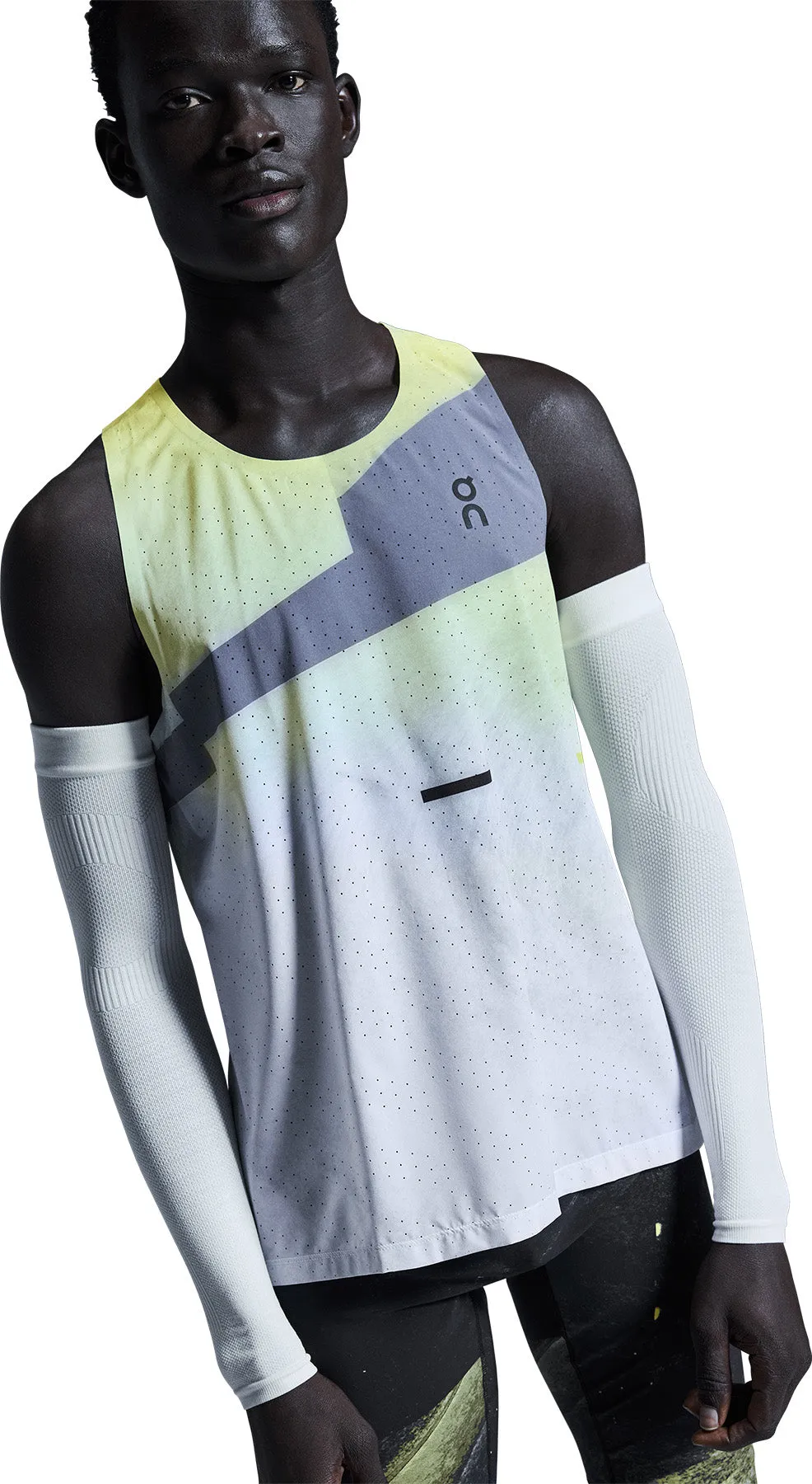 Performance Arm Sleeves - Unisex|-|Manchettes Performance - Unisexe sold by Altitude Sports product image thumbnail 5