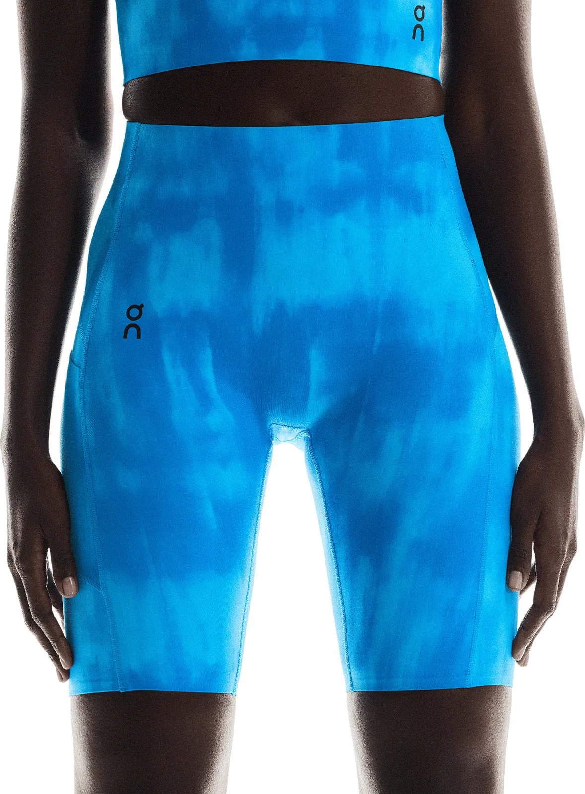 Studio Tights Short - Women's|-|Short collant Studio - Femme sold by Altitude Sports product image thumbnail 4