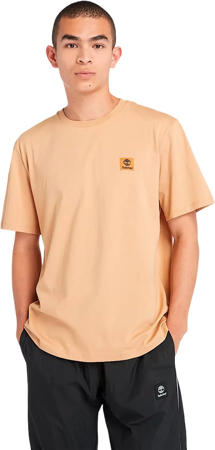 Woven Badge Short Sleeve T-Shirt - Unisex|-|T-shirt à manches courtes avec écusson tissé - Unisexe sold by Altitude Sports product image thumbnail 4