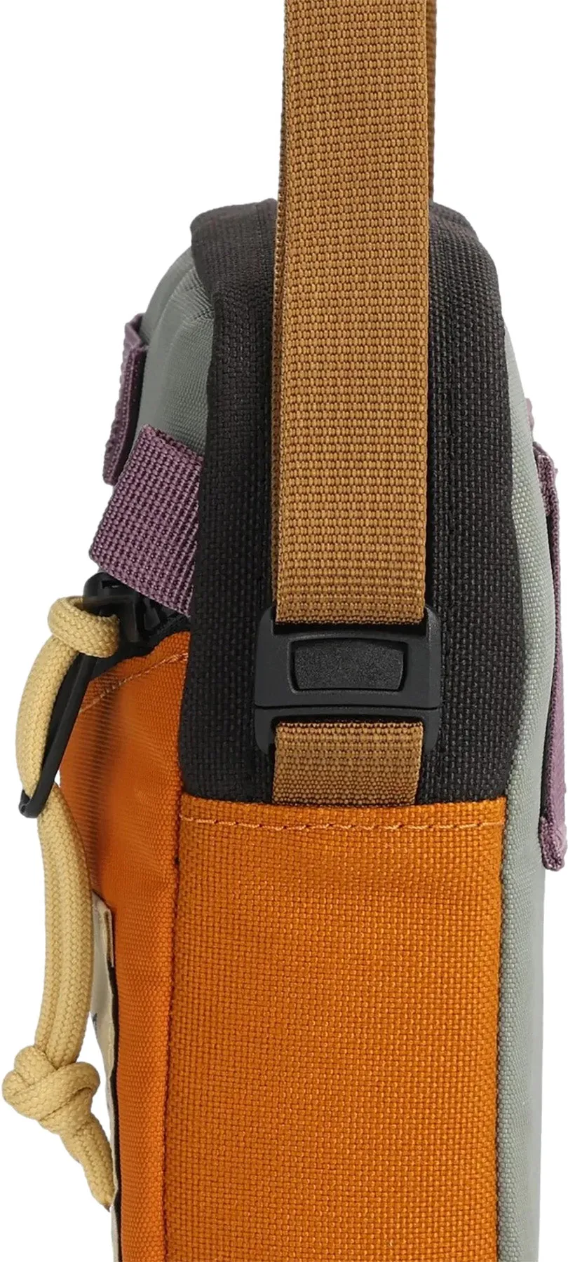 Mini Shoulder Bag 1L|-|Sac à bandoulière mini 1L sold by Altitude Sports product image thumbnail 4